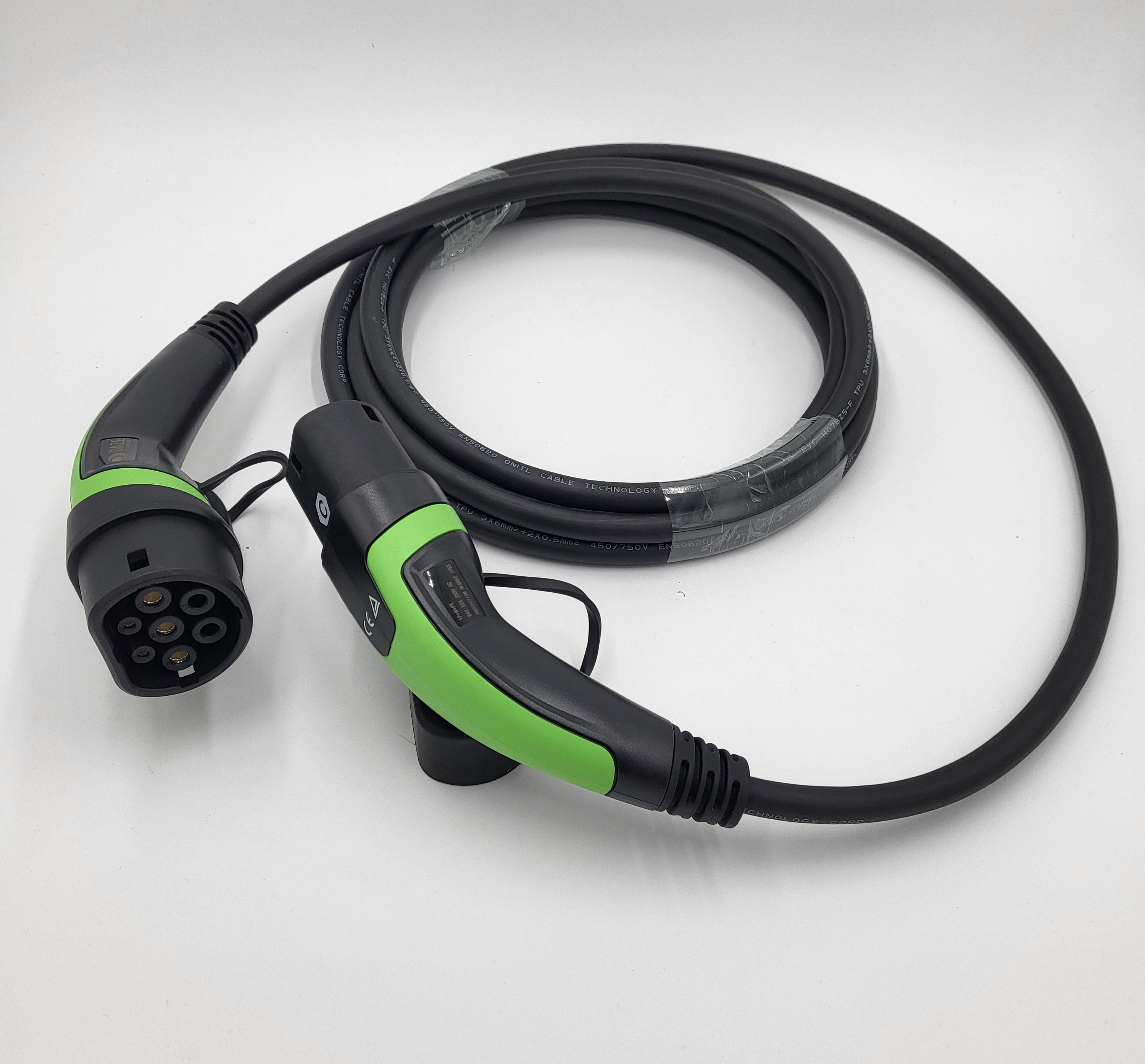 Cavi di ricarica Auto Elettrica  - Tipo 2 MONOFASE - Colore Verde - Lunghezza cavo: 5 metri