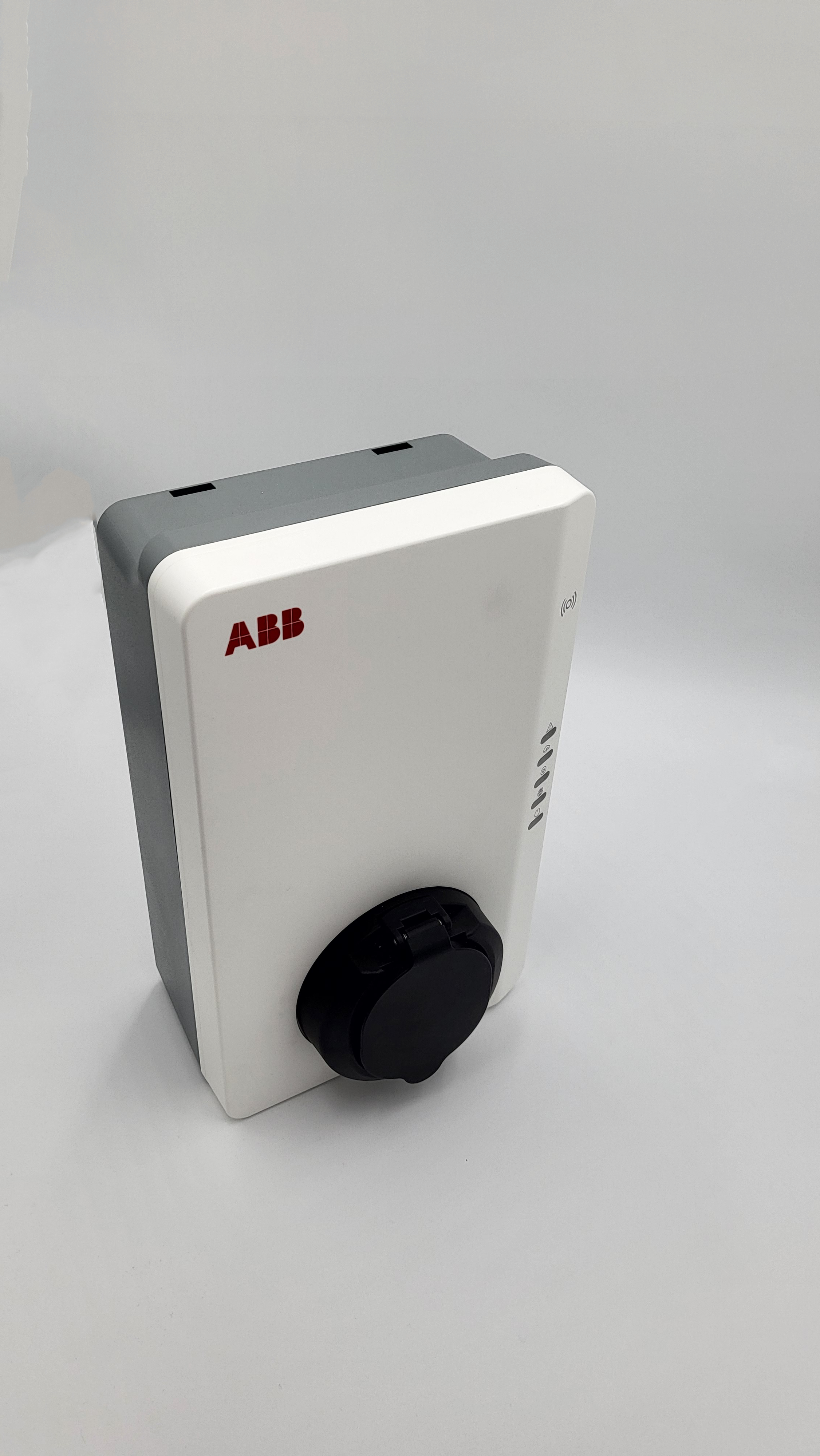 Colonnina di ricarica Auto Elettrica  ABB Terra AC W4-S-0