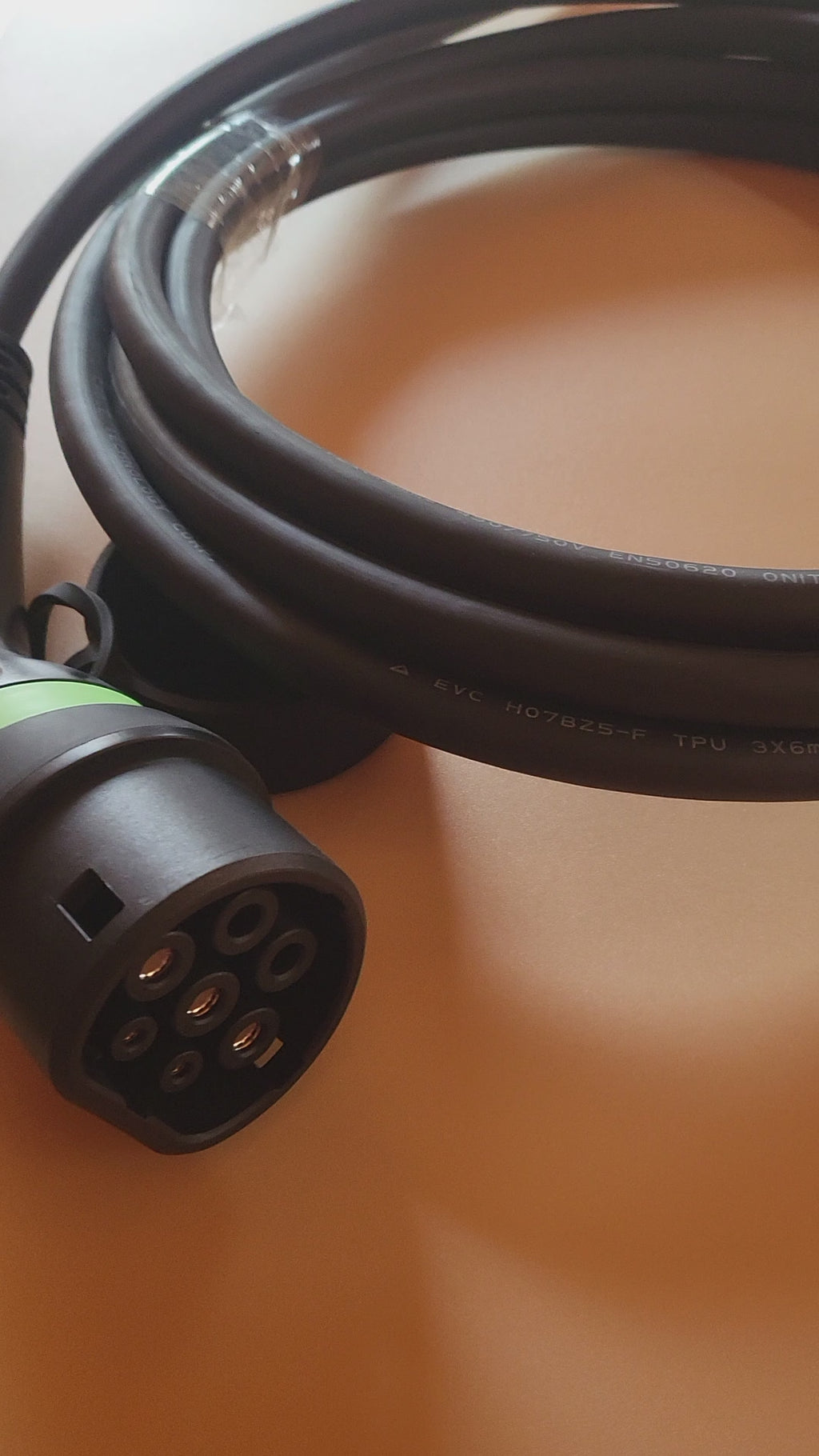 Cavi di ricarica Auto Elettrica  - Tipo 2 MONOFASE - Colore Verde - Lunghezza cavo: 5 metri