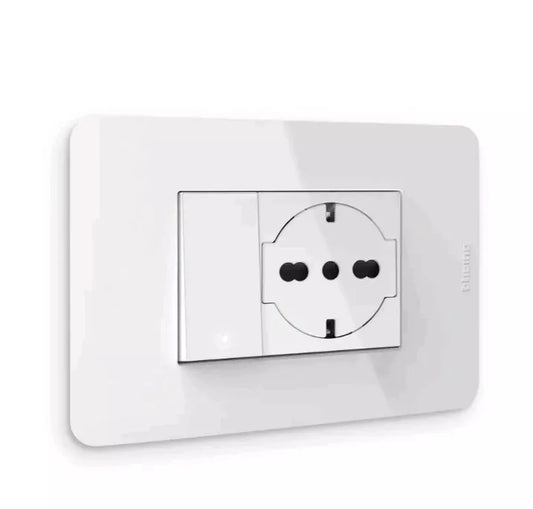 MatixGO-  Placca colore Bianco  Negozio a Torino e Moncalieri Scatola 503 Telaio 3P